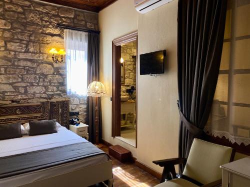 Small Double Room