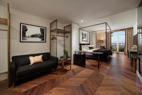 Deluxe Çift Kişilik Oda - Deniz Manzaralı