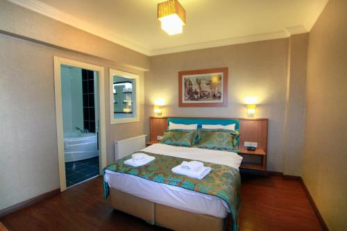 Family Connecting Rooms