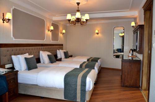 Triple Room - Ground Floor