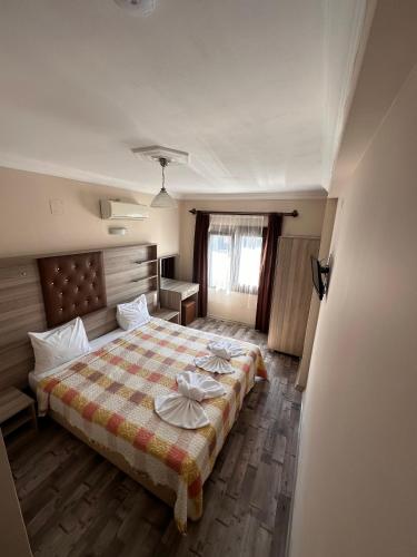 Standart Çift Kişilik veya İki Yataklı Oda