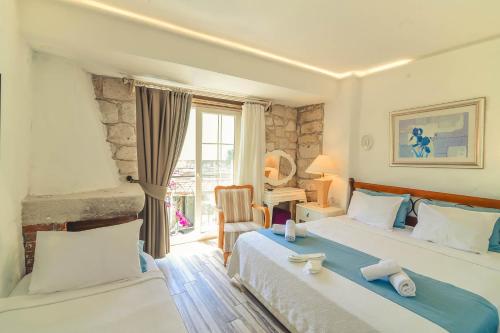 Alacati Asmali Konak Hotel