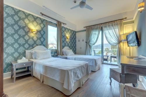 Antmare Hotel