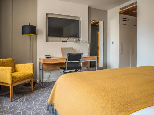 City Twin Room
