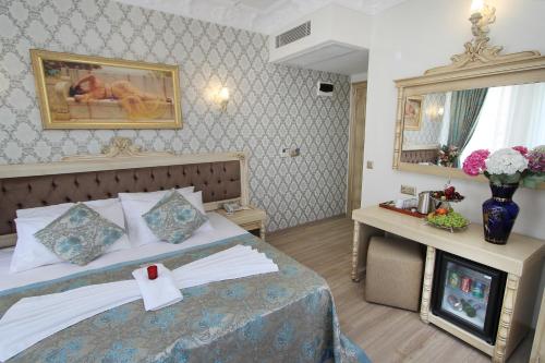 Double Room or Twin Room