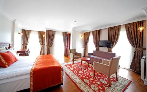 Superior Quadruple Room