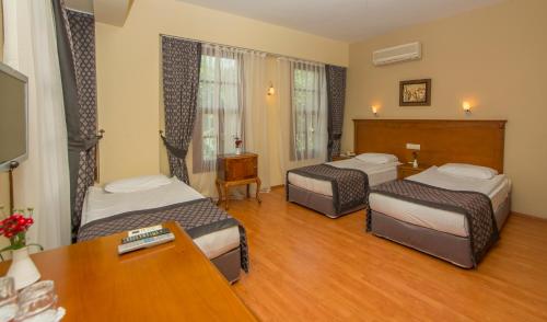 Triple Room - City View