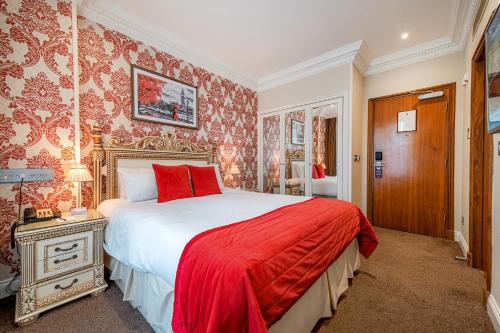 Queen Double Room