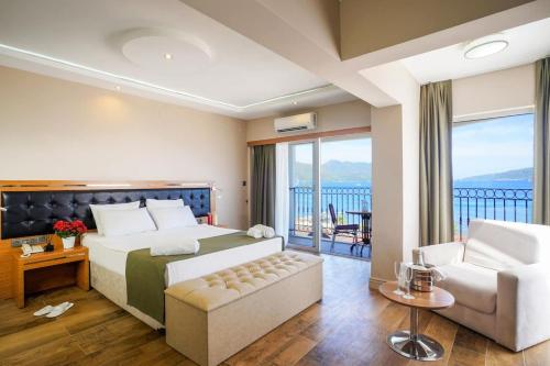 Deluxe Double Room - Sea View
