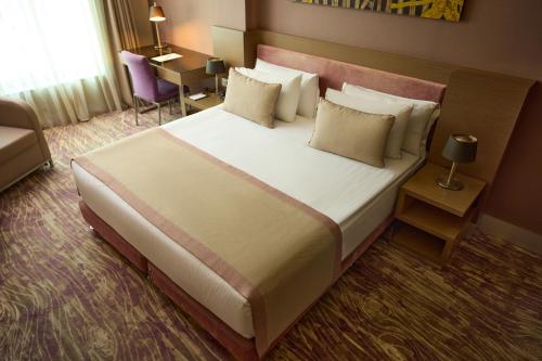 Superior Double Room - Free Access to Spa