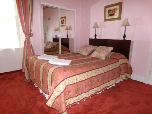Çift Kişilik Oda - En-suite Banyolu