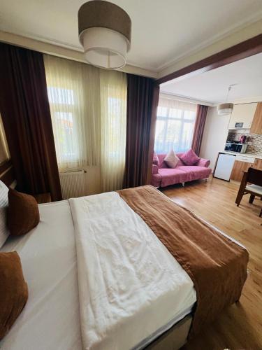 Studio Apartment - Sea View