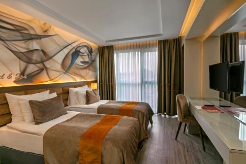 Deluxe Standard Room