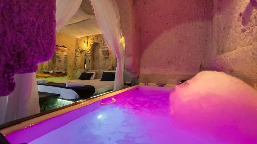 Suite with Private Pool