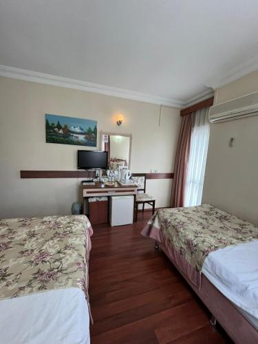 Standart Çift Kişilik veya İki Yataklı Oda