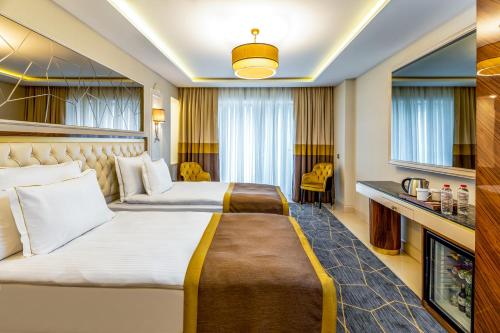 Deluxe Çift Kişilik veya İki Yataklı Oda