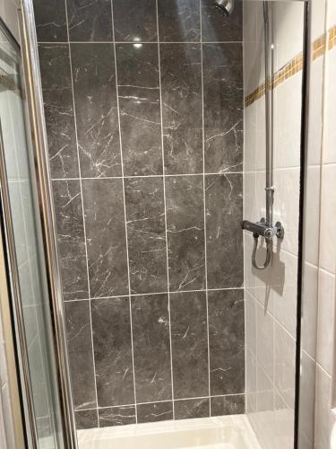 Twin Room with Shared Bathroom