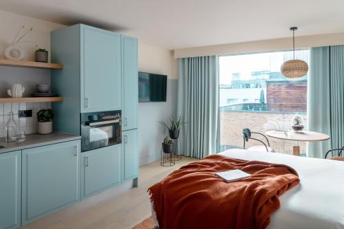 City Room