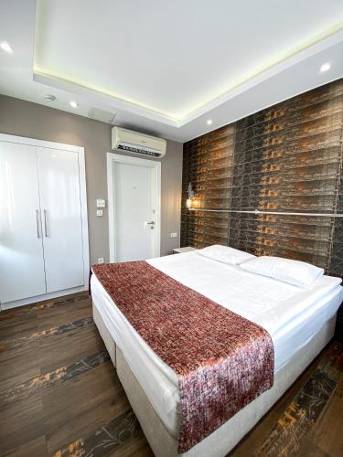 Apartment (4 Adults)