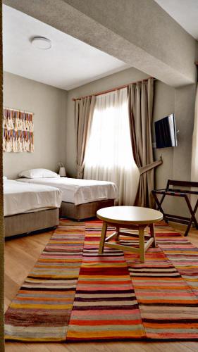 Deluxe Çift Kişilik veya İki Yataklı Oda