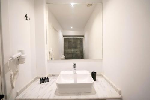 Deluxe Çift Kişilik Oda - Deniz Manzaralı