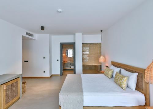 Double Room - Garden View