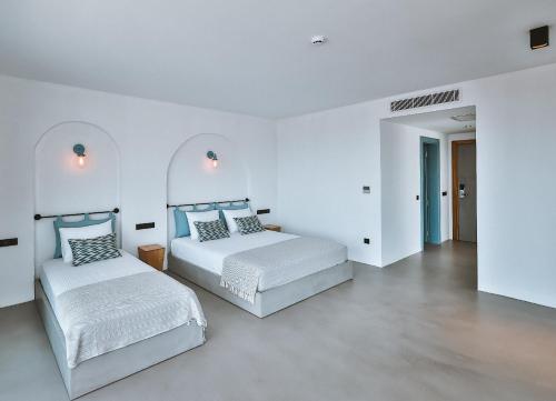 Superior Triple Room - Sea View