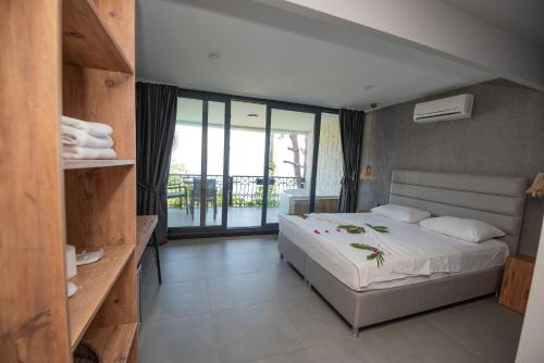 Deluxe Çift Kişilik Oda - Kale Manzaralı