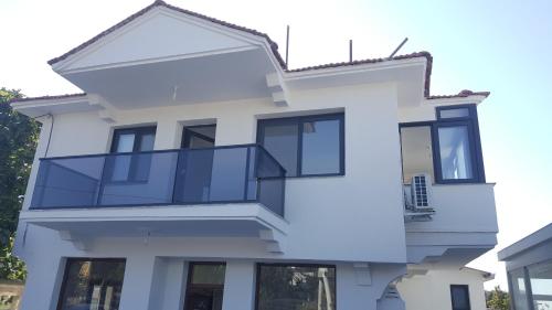 Apartment - With terrace