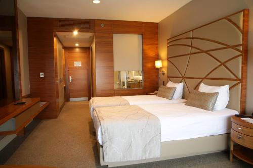 Superior Twin Room - Sea View
