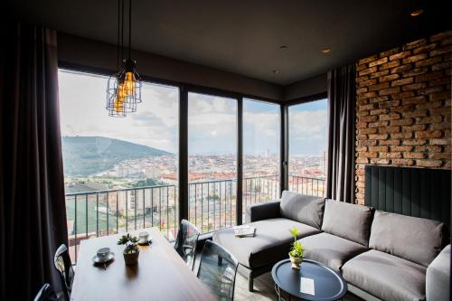 Corner Suite