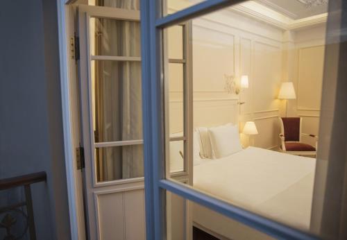 Deluxe Room with Balcony