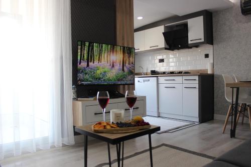 Suite - Mountain View