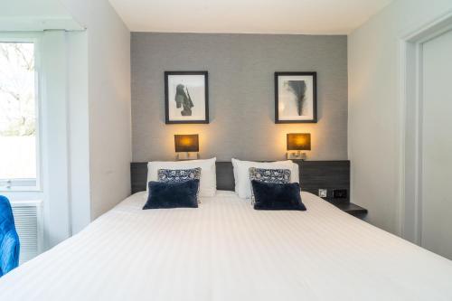 Triple Room - Garden View