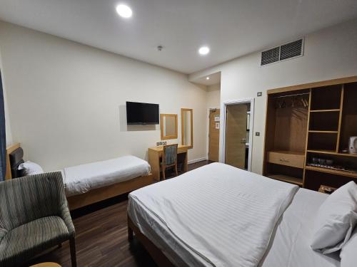 Superior Triple Room