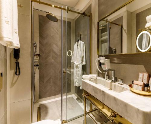 Deluxe Çift Kişilik Oda - Balkonlu