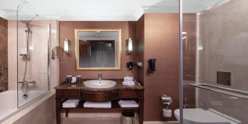 Lounge Erişimli Standart İkiz Oda
