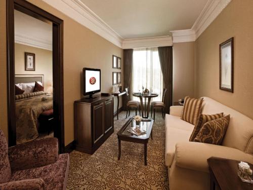 Suit - Spa Küvetli + Club Lounge Erişimi