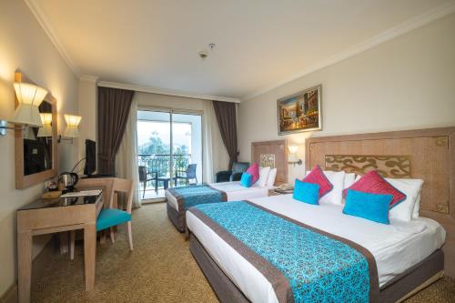 Standart Çift Kişilik veya İki Yataklı Oda