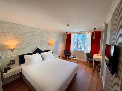 Superior King Room - Free SPA Access