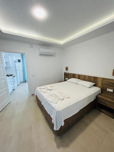 Studio with Sofa Bed