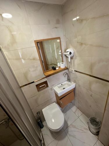 Economy Twin Room