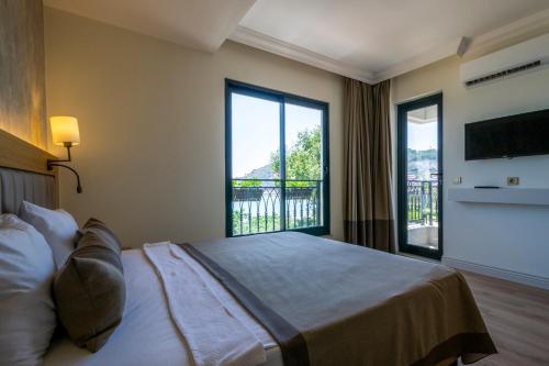 Double Room - Sea View