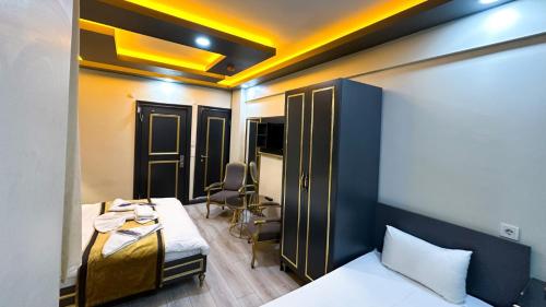 Triple Room with Balcony