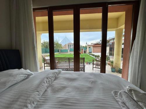 Twin Room - Garden View