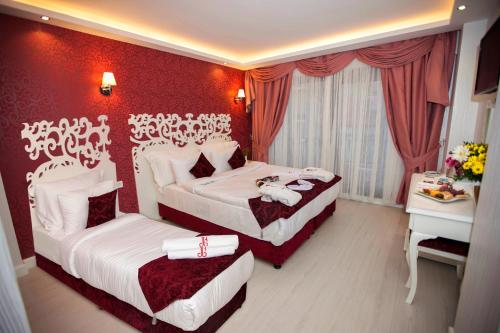 Superior Triple Room