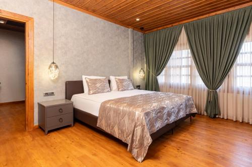 Deluxe Çift Kişilik Oda