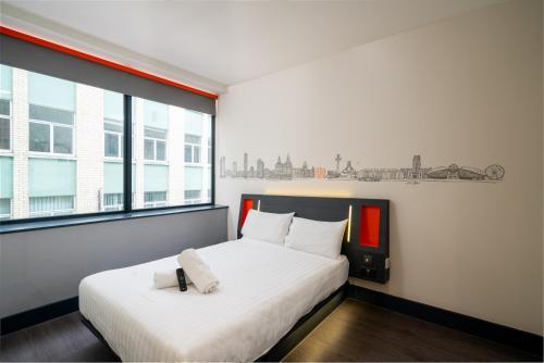 Double Room with Window