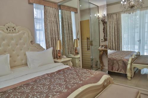 Deluxe Double veya İki Ayrı Yataklı Oda