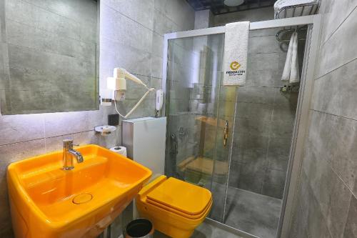 Çift Kişilik Oda - Çatı Katı Özel Daire